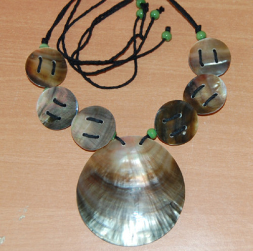 necklace shell indonesia